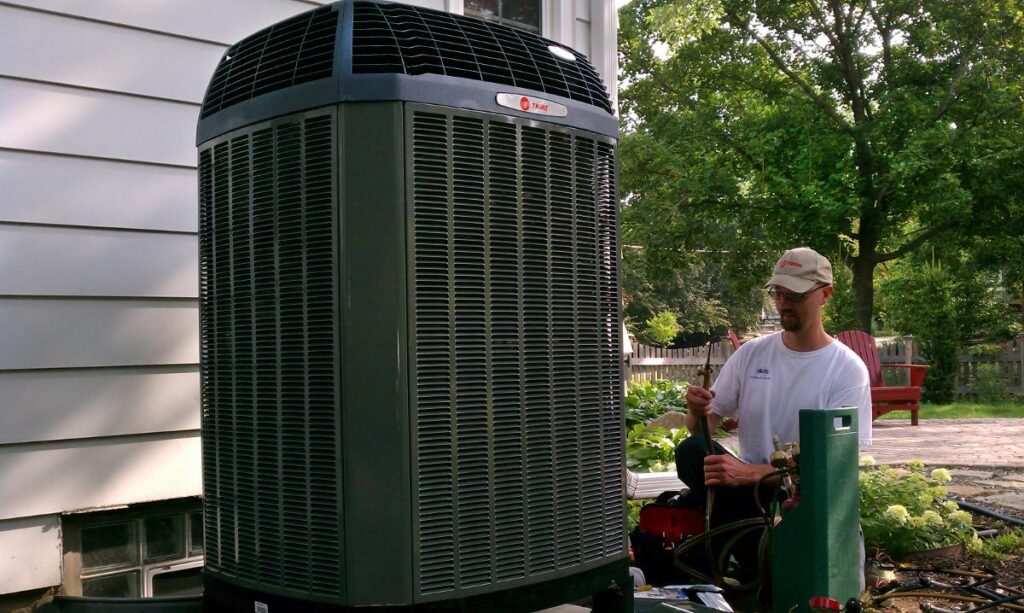 Heating and Air Conditioner  Contractor